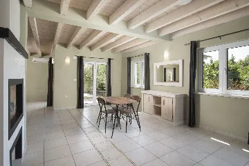 Villa in Premantura for 16 Guests with Private Pool