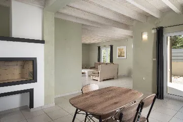 Villa in Premantura for 16 Guests with Private Pool