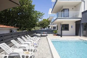 Pula Villa for 12 Guests with Pool & Sauna