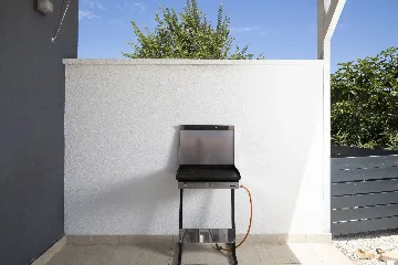 Pula Villa for 12 Guests with Pool & Sauna