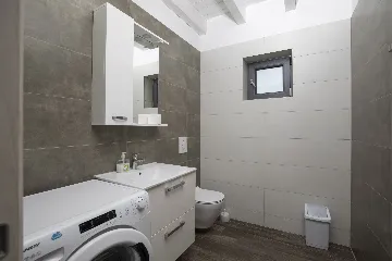 Pula Villa for 12 Guests with Pool & Sauna