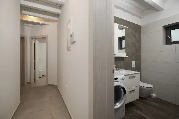 Pula Villa for 12 Guests with Pool & Sauna