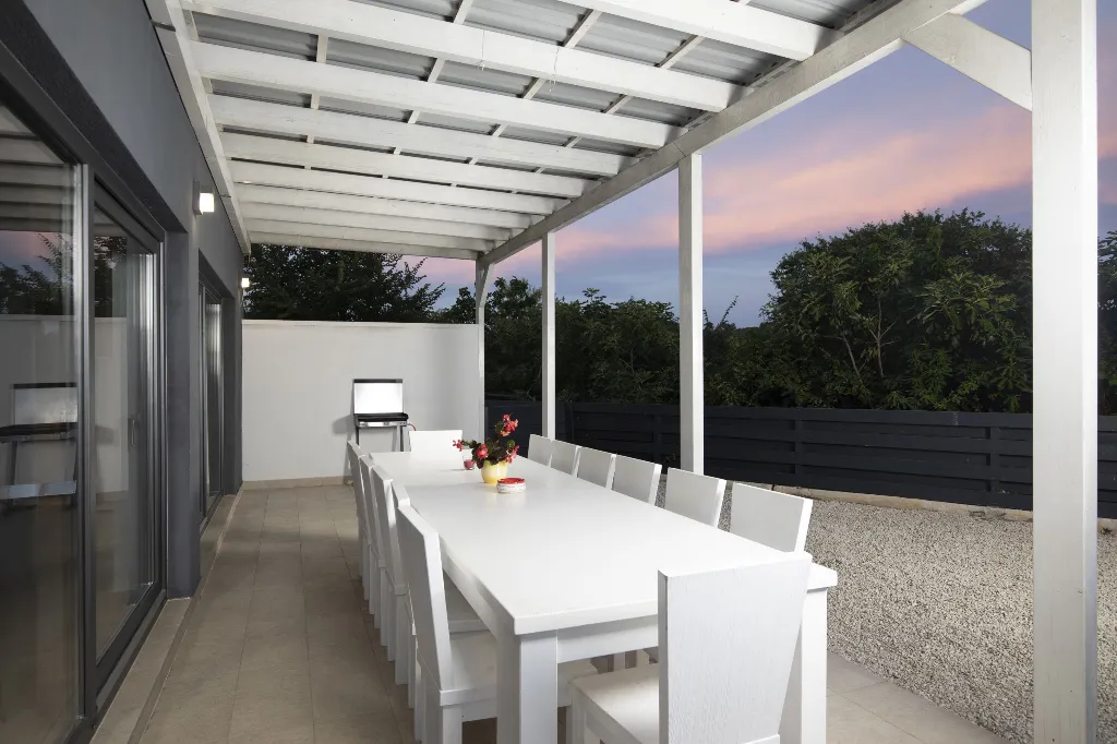 Pula Villa for 12 Guests with Pool & Sauna