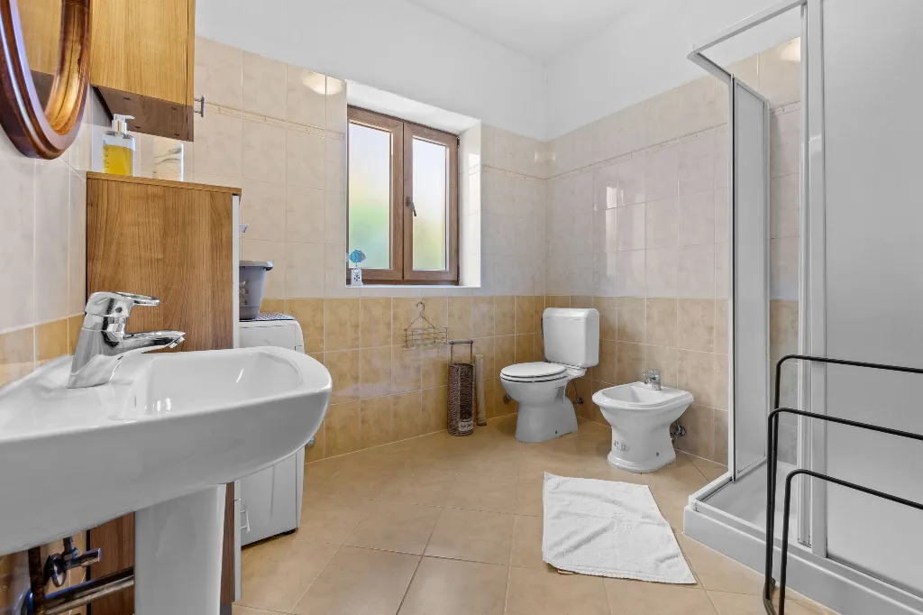4-Bedroom Villa in Svetvinčenat for 8 Guests