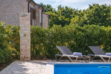 4-Bedroom Villa in Svetvinčenat with Private Pool