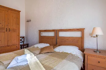 4-Bedroom Villa in Svetvinčenat with Private Pool