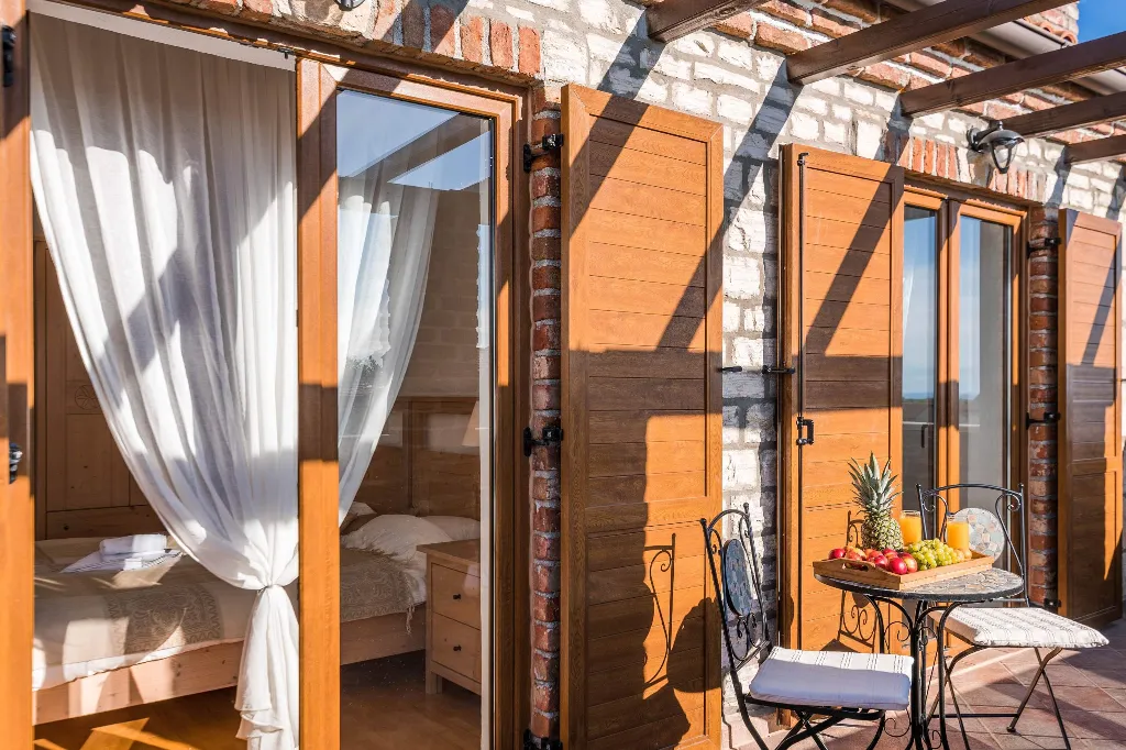 4-Bedroom Villa in Svetvinčenat with Private Pool