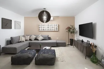 3-Bedroom Villa in Pula with Private Pool