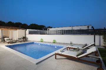 3-Bedroom Villa in Pula with Private Pool