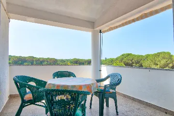 Valbandon 1-Bedroom Apartment for 4 Guests