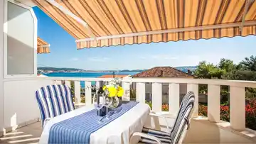 Studio Apartment in Seget Donji for 2 Guests