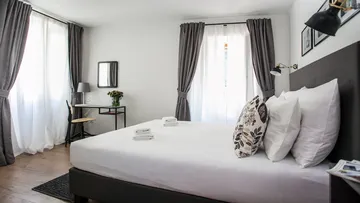 Double Room Guest House in Trogir Old Town