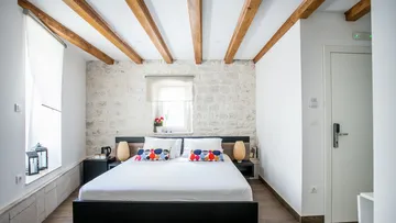 Guest House Double Room for 2 in Trogir