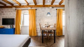 Studio Guest House in Trogir for 2 Guests