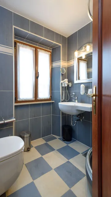 Guest House Double Room in Trogir for 2