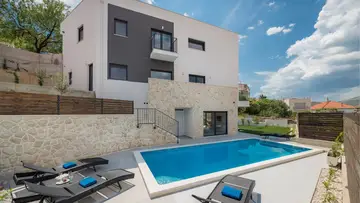 Private Pool Villa in Trogir for Up to 10