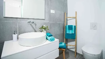 Villa with Private Pool in Okrug Gornji