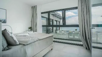 Villa with Private Pool in Okrug Gornji