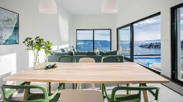 Villa with Private Pool in Okrug Gornji