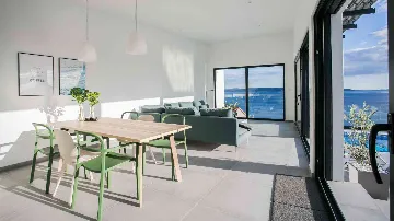 Villa with Private Pool in Okrug Gornji