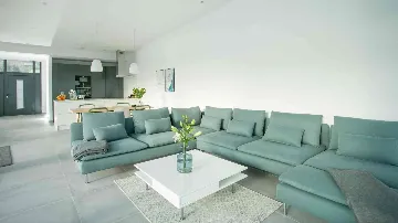 Villa with Private Pool in Okrug Gornji