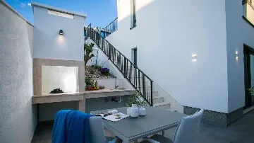 Villa with Private Pool in Okrug Gornji