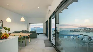 Villa with Private Pool in Okrug Gornji