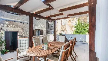 3-Bed Townhouse in Trogir for 8 with Terrace
