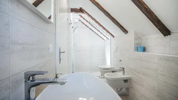 3-Bed Townhouse in Trogir for 8 with Terrace