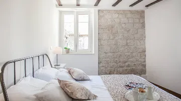 3-Bed Townhouse in Trogir for 8 with Terrace