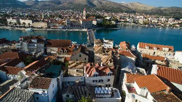 3-Bed Townhouse in Trogir for 8 with Terrace