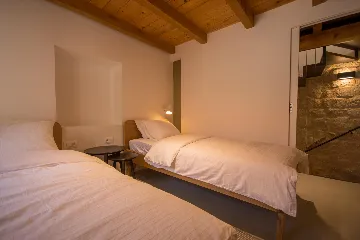 Trogir Townhouse with 3 Bedrooms for 6 Guests