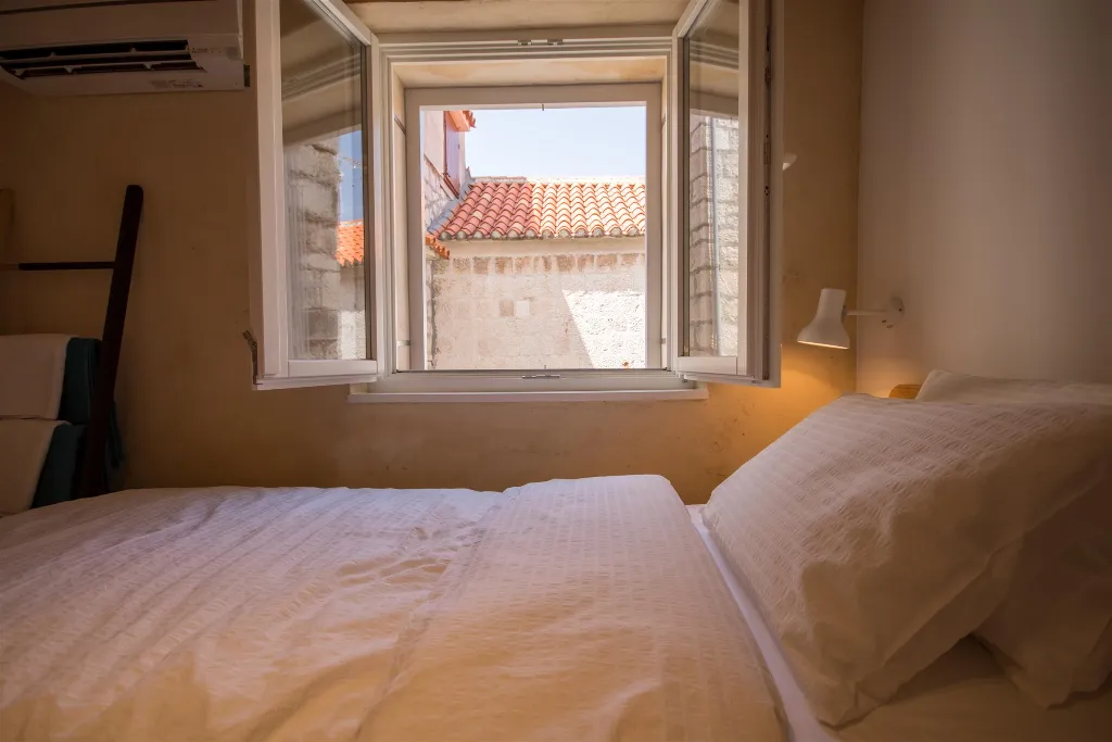 Trogir Townhouse with 3 Bedrooms for 6 Guests