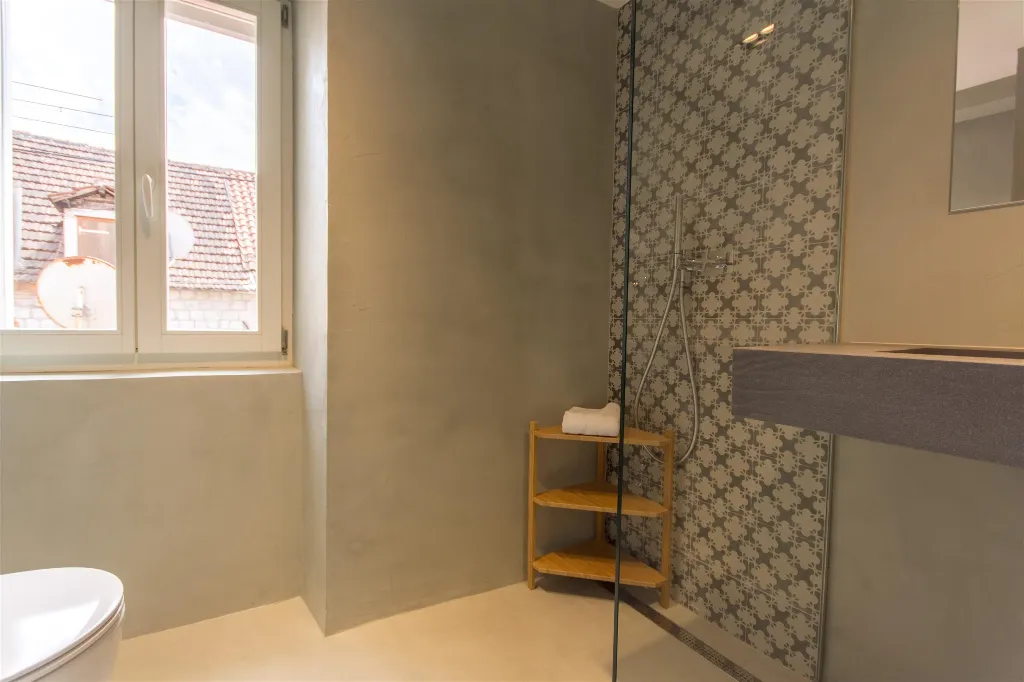 Trogir Townhouse with 3 Bedrooms for 6 Guests