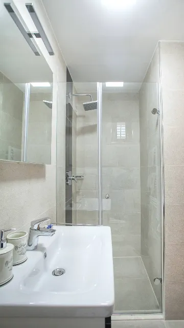 Stone Apartment in Trogir Old Town (Sleeps 4)