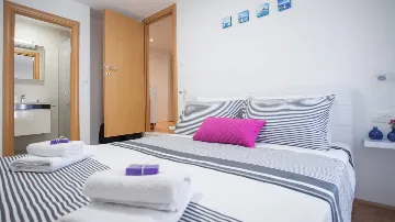 Stone Apartment in Trogir Old Town (Sleeps 4)