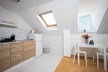 Cozy 1-Bedroom Apartment in Trogir for 2 Guests