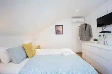 Cozy 1-Bedroom Apartment in Trogir for 2 Guests