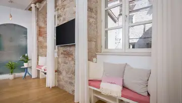 Renovated Studio Apartment in Trogir for 2 Guests