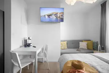 Cozy Studio Apartment for 2 near Trogir Old Town