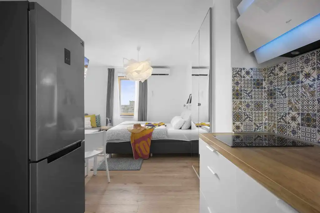 Cozy Studio Apartment for 2 near Trogir Old Town