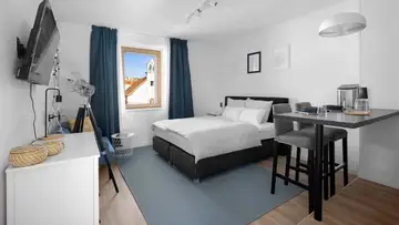 Cozy Studio Apartment in Trogir for 2 Guests