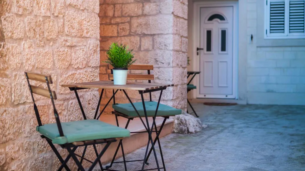 Studio for 2 in Trogir with Shared Terrace