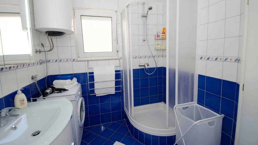 Apartment in Trogir with Partial Sea View