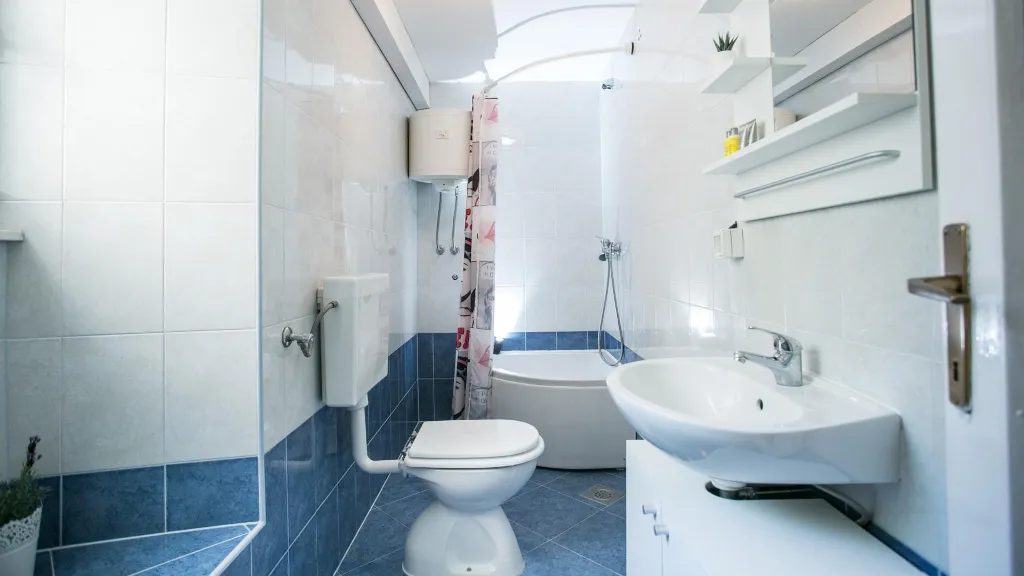 Guest House Double Room in Trogir with Patio