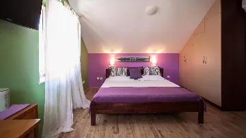 Guest house room for 2 in Trogir Old Town