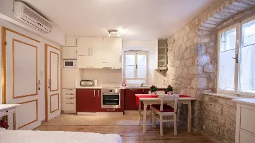 Studio Guest House in Trogir for 2 Guests