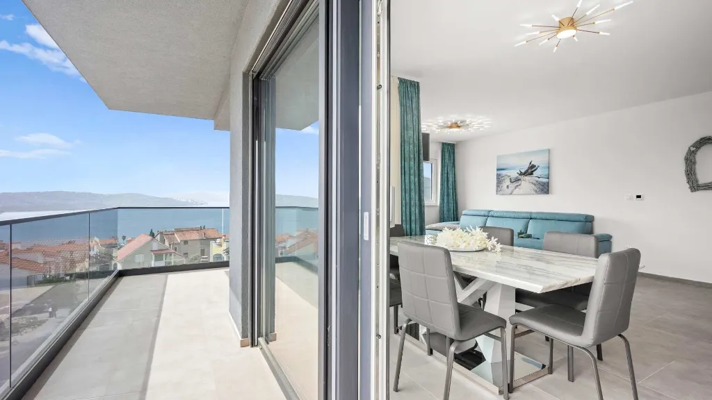 Apartment in Okrug Gornji with Private Terrace