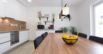 Holiday House in Supetar for Up to 8 Guests