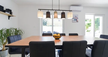 Holiday House in Supetar for Up to 8 Guests